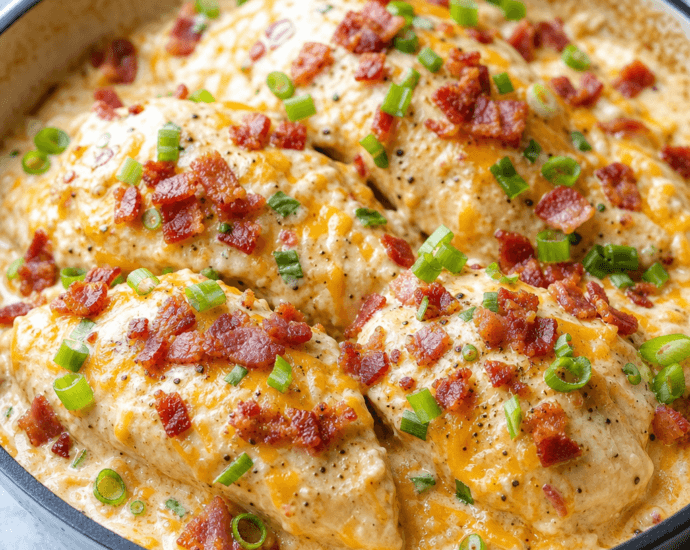 Creamy Slow Cooker Crack Chicken Recipe
