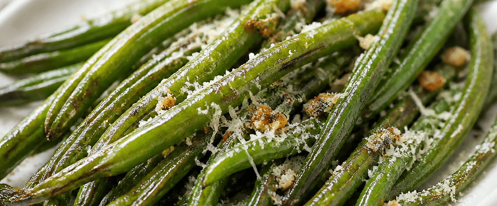 Garlic Parmesan Roasted Green Beans Packed with Flavor