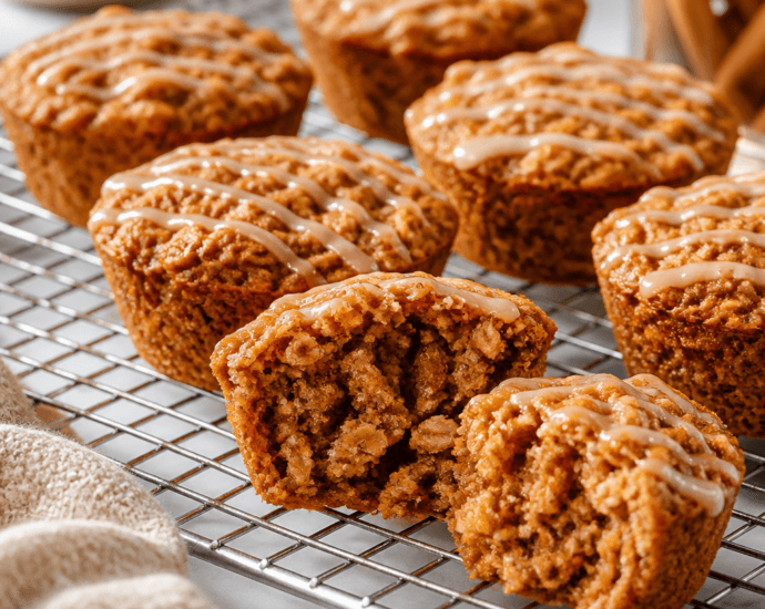 Delicious Baked Gingerbread Oatmeal Cups