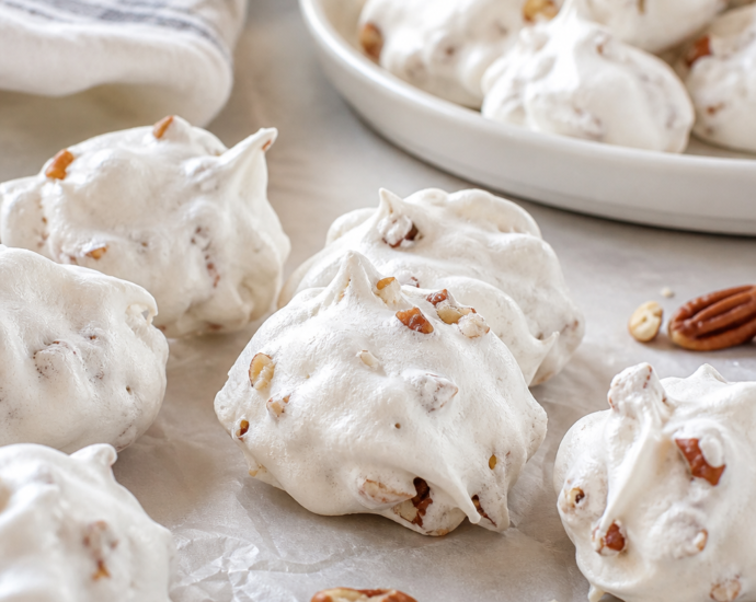 Classic Fluffy Divinity Candy Recipe