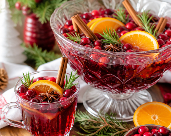 Warm Spiced Cranberry Holiday Punch Recipe